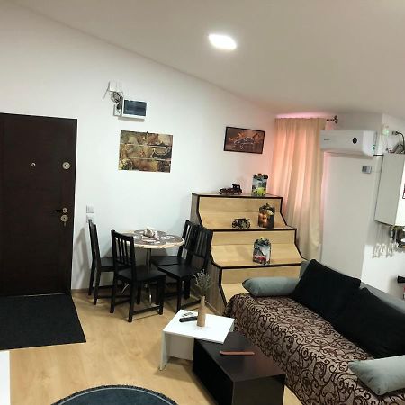 Serban Home Arenele Romane Marius Nasta Bucureşti Exterior foto