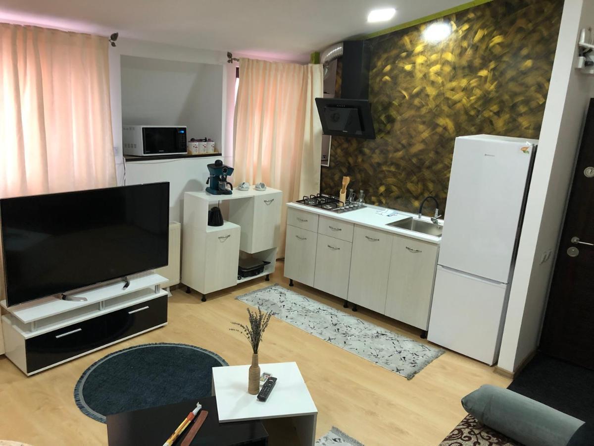 Serban Home Arenele Romane Marius Nasta Bucureşti Exterior foto